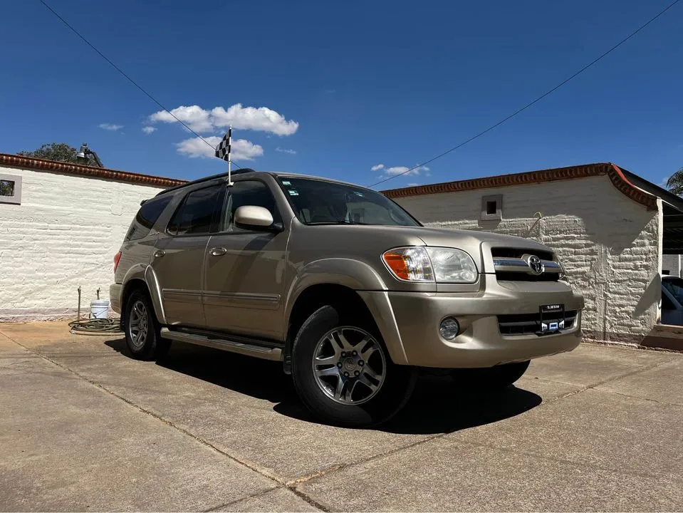 Toyota Sequoia Limited 2005