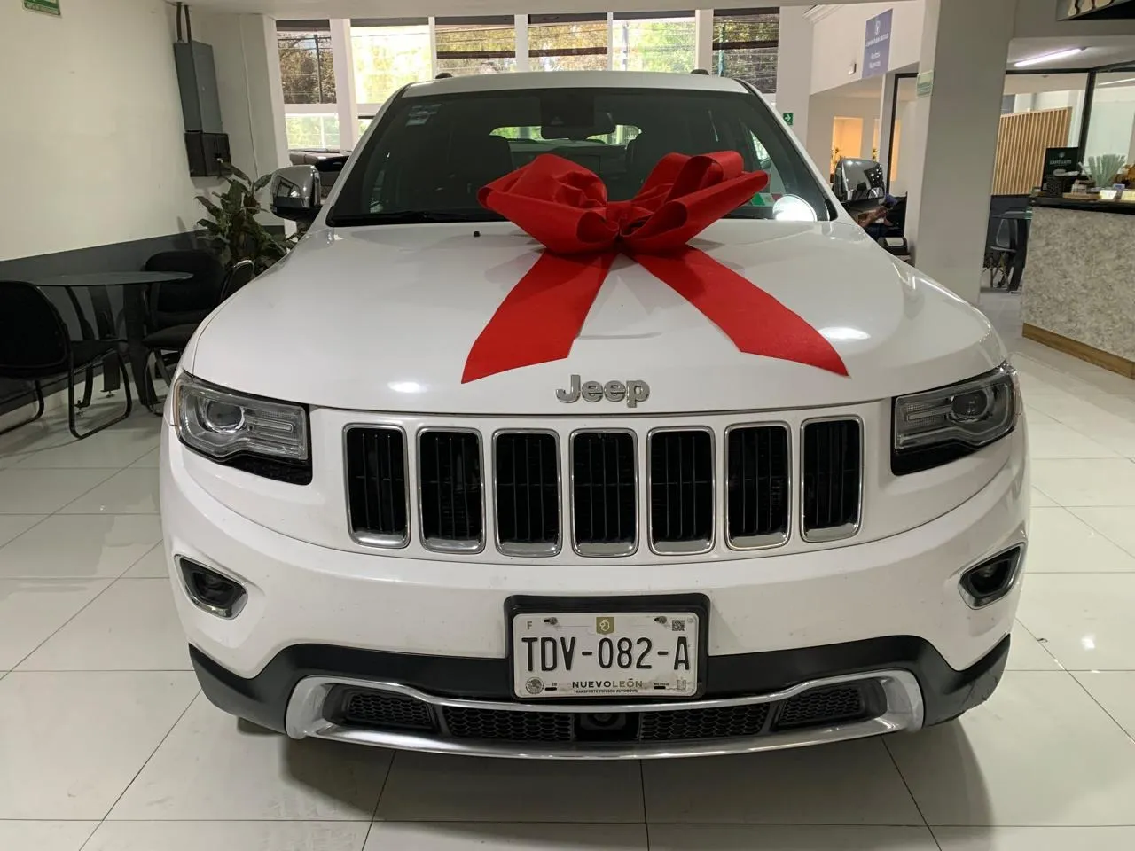 Jeep Grand Cherokee 3.6 Limited Lujo V8 4x2 At