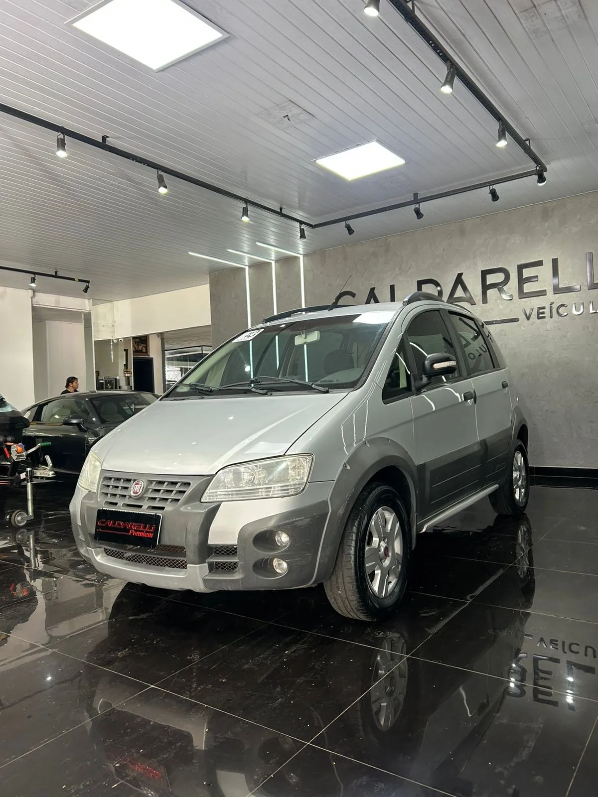 Fiat Idea 1.8 Adventure Locker Flex 5p
