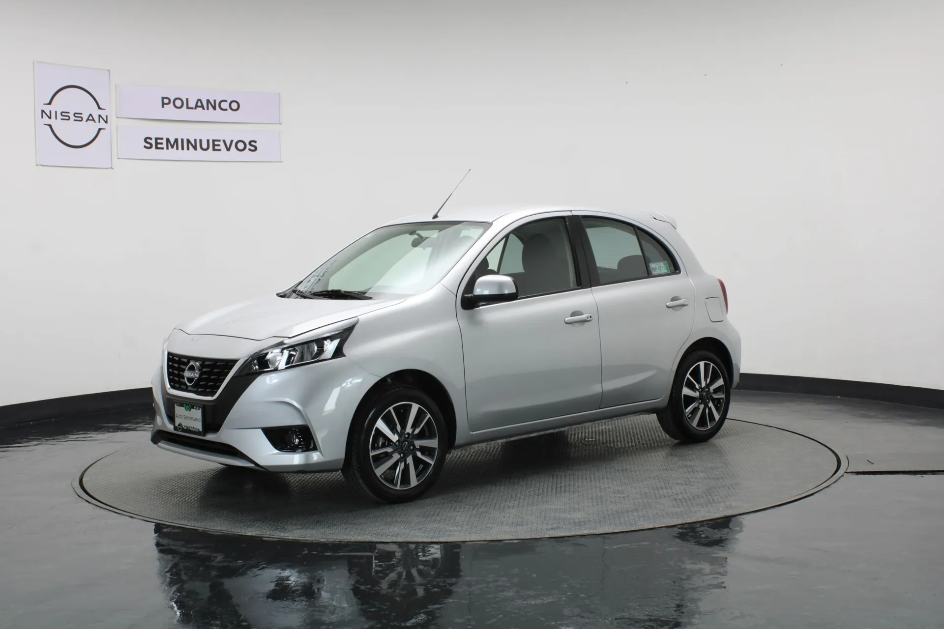 Nissan March 2024