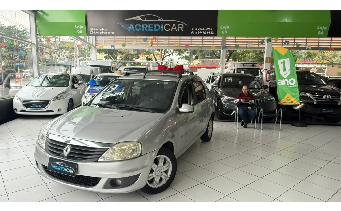 Renault Logan 1.6 Expression 16v Flex 4p Automático