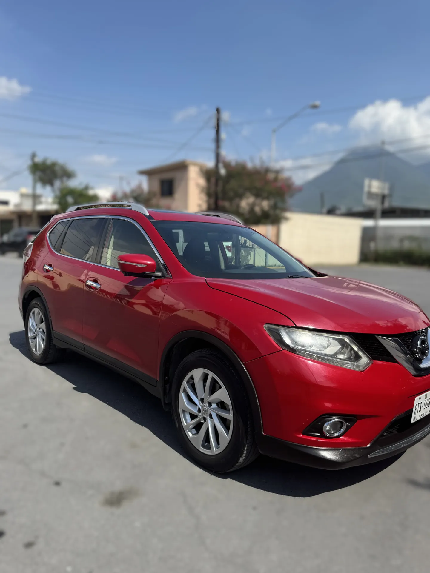 Nissan X-trail 2.5 Sense 3 Row Cvt