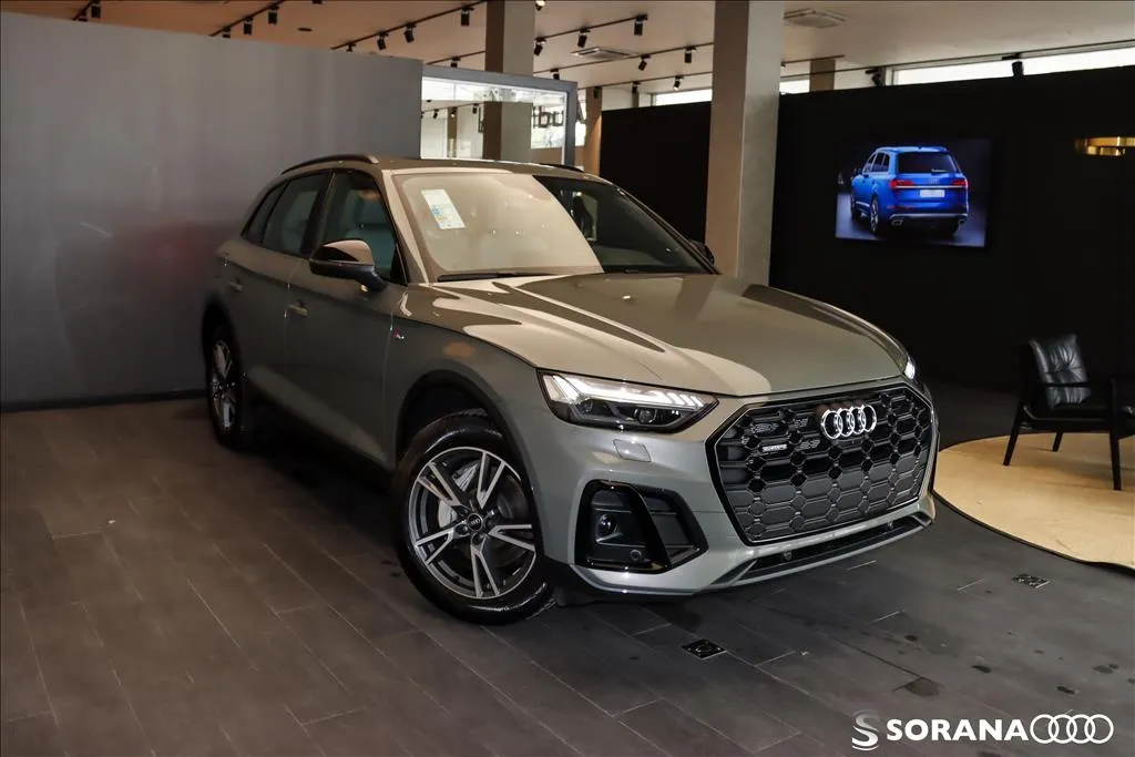 Q5 2.0 55 Tfsie Phev Performance Black Quattro S Tronic