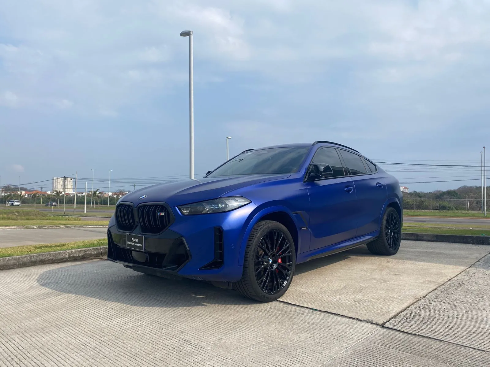 Bmw X6 M60i 2024