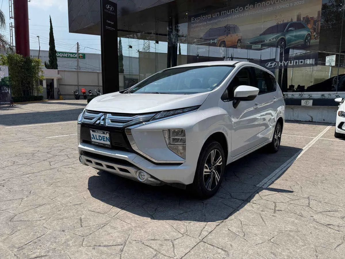 Mitsubishi Xpander 2023