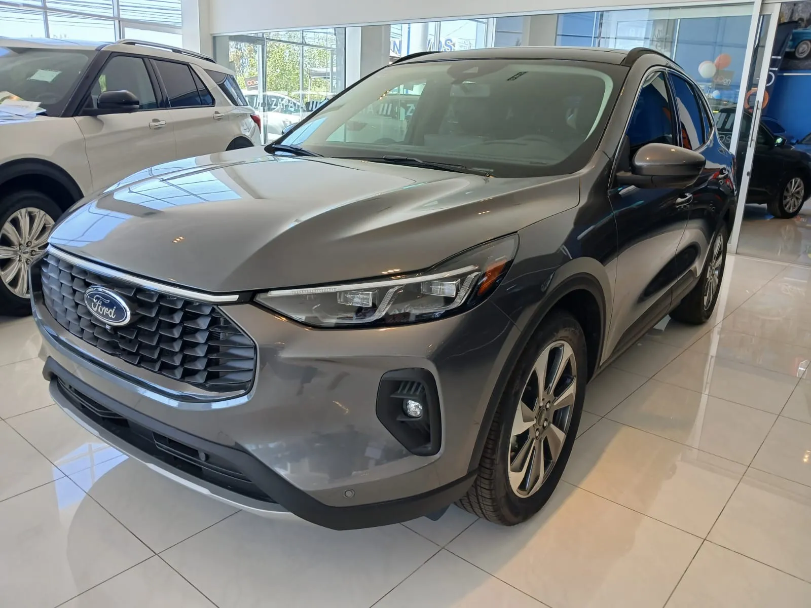 Ford Escape Platinum Hibrida 2025