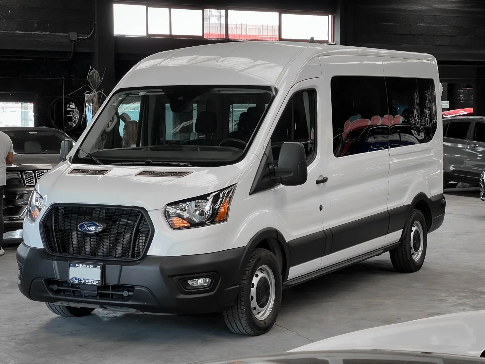 Ford Transit 350 2023