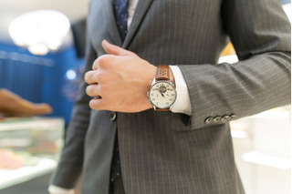 Comparación entre Tag Heuer y Raymond Weil: ¿Cuál elegir?