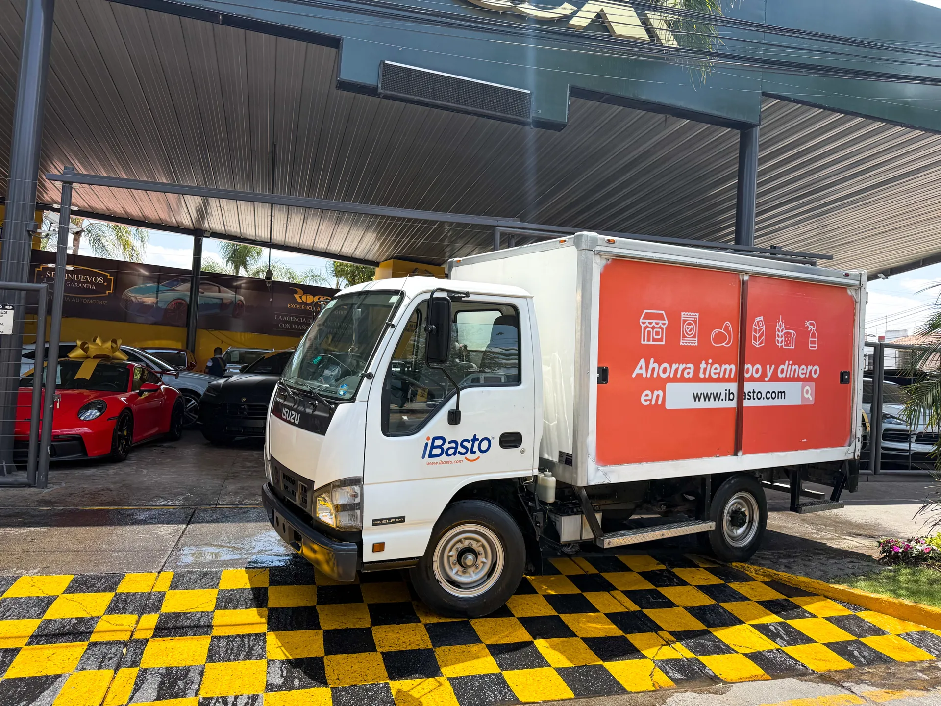 Isuzu Elf 100 2019
