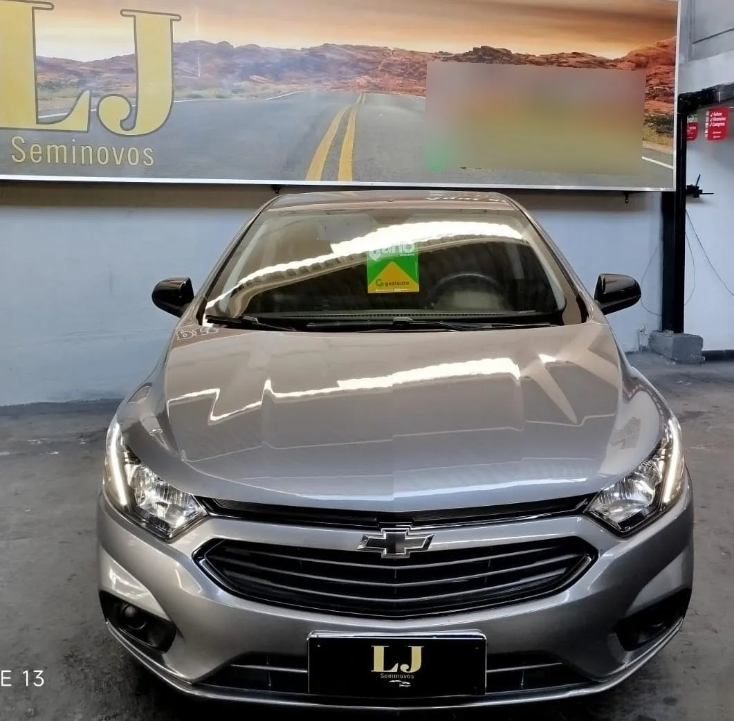 Chevrolet Onix Joy Black 2021
