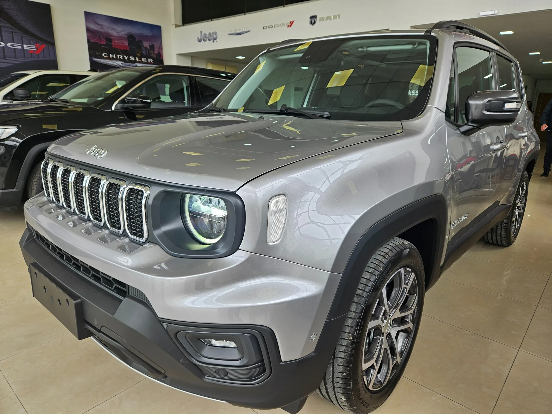Jeep Renegade 1.3t Longitude At6 Fwd