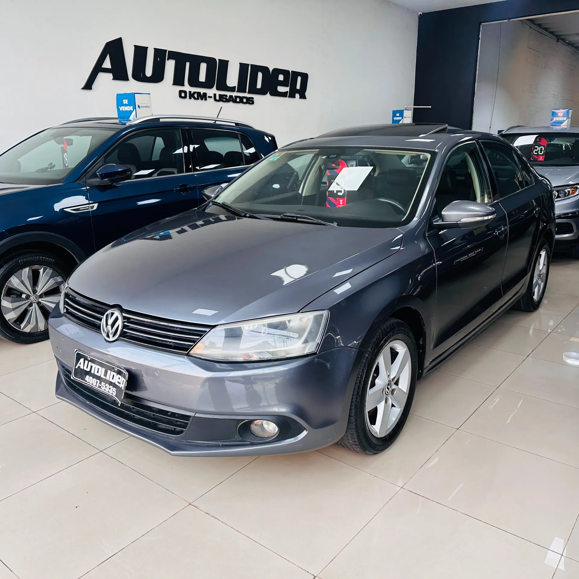 Volkswagen Vento 2.5 Luxury 170cv 2013 Autolider