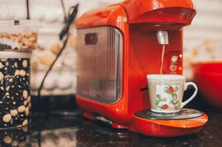 Descubre qué modelo de cafetera es mejor: Oster prima latte vs Nespresso