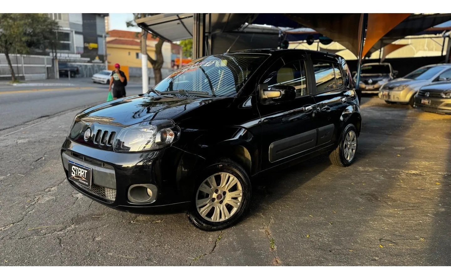 Fiat Uno 1.0 Evo Vivace 8v Flex 4p Manual