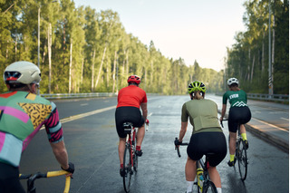 Grupo de ciclista urbano