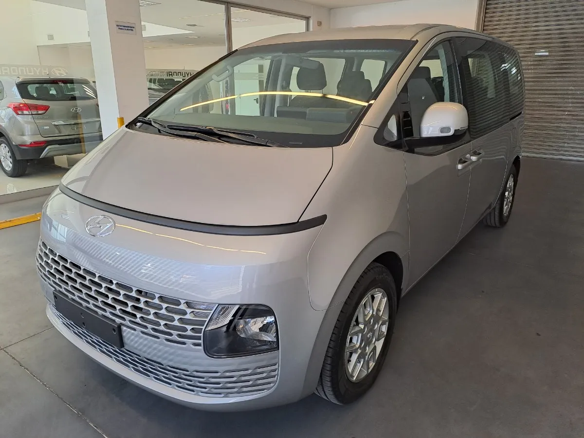 Hyundai Staria 2 Wd Safety