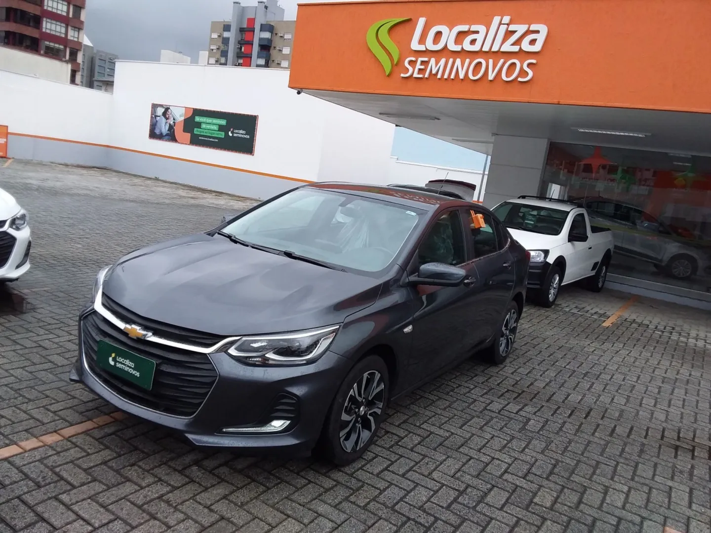 Chevrolet Onix 1.0 Turbo Flex Plus Premier Automático
