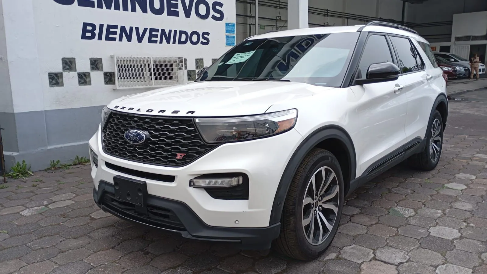 Ford Explorer 2023