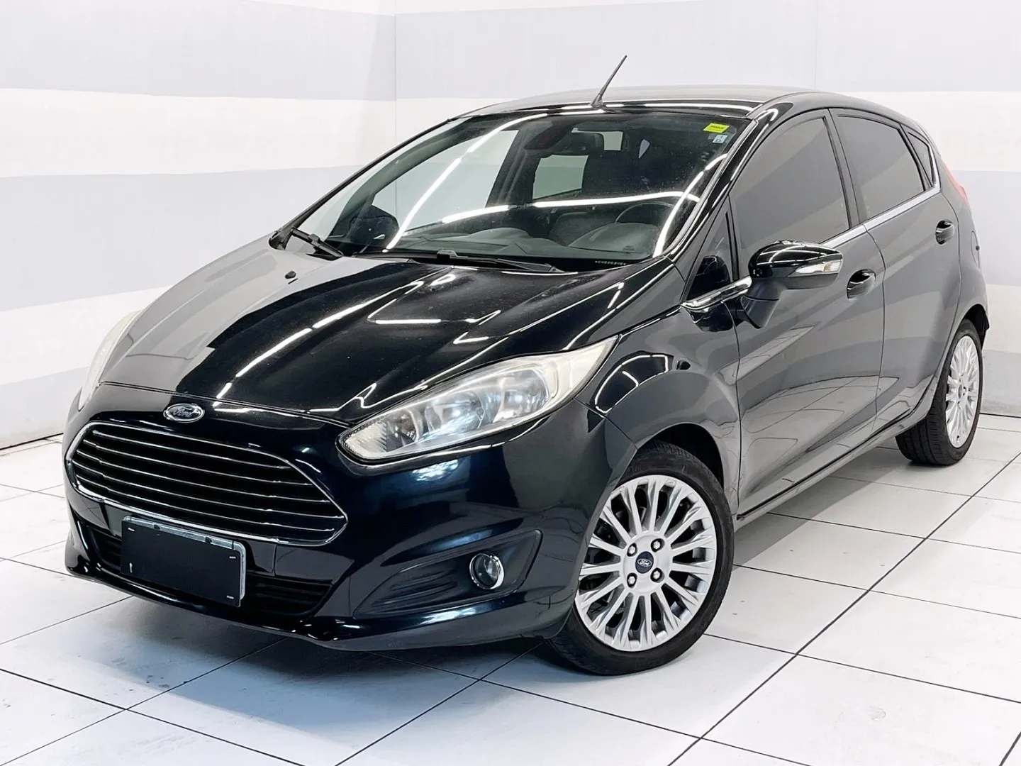 Ford Fiesta 1.6 Titanium Hatch 16v Flex 4p Automático