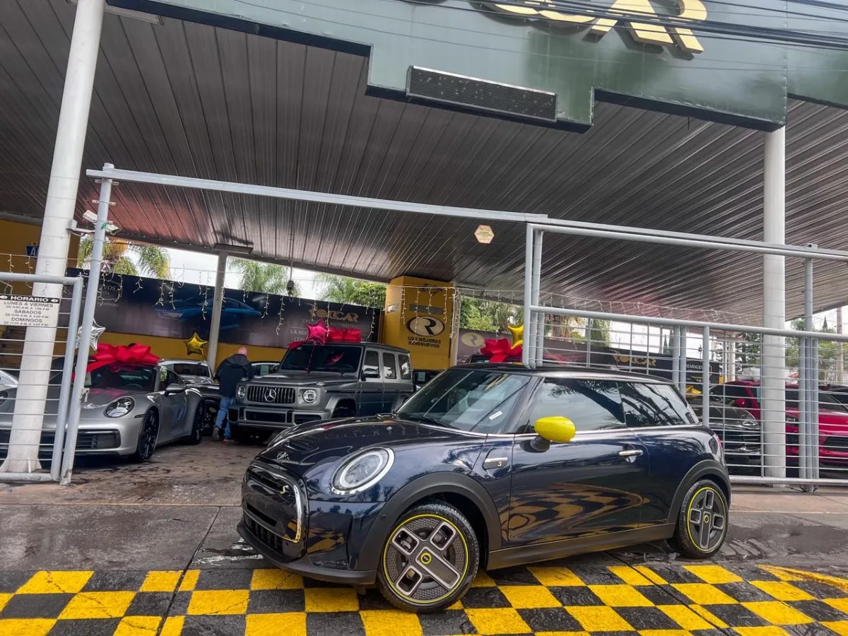 Mini Cooper Se Iconic 2022    