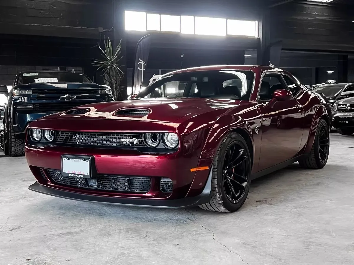 Dodge Challenger 6.2 Srt Hellc At