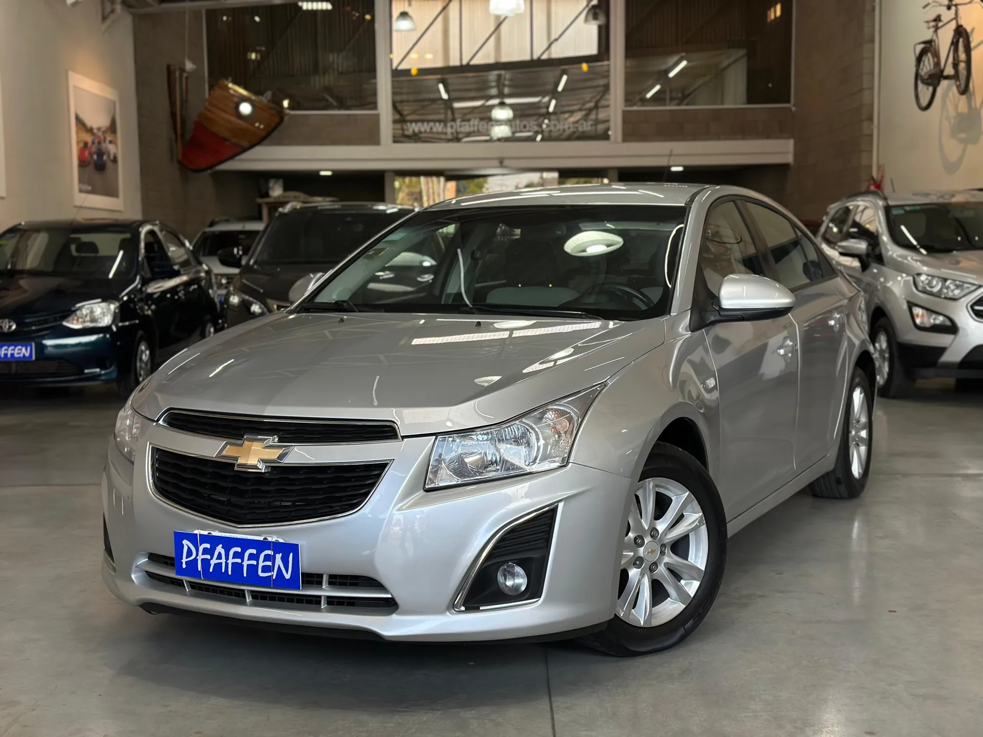 Chevrolet Cruze 1.8 Lt Mt 4 P Pfaffen Autos J