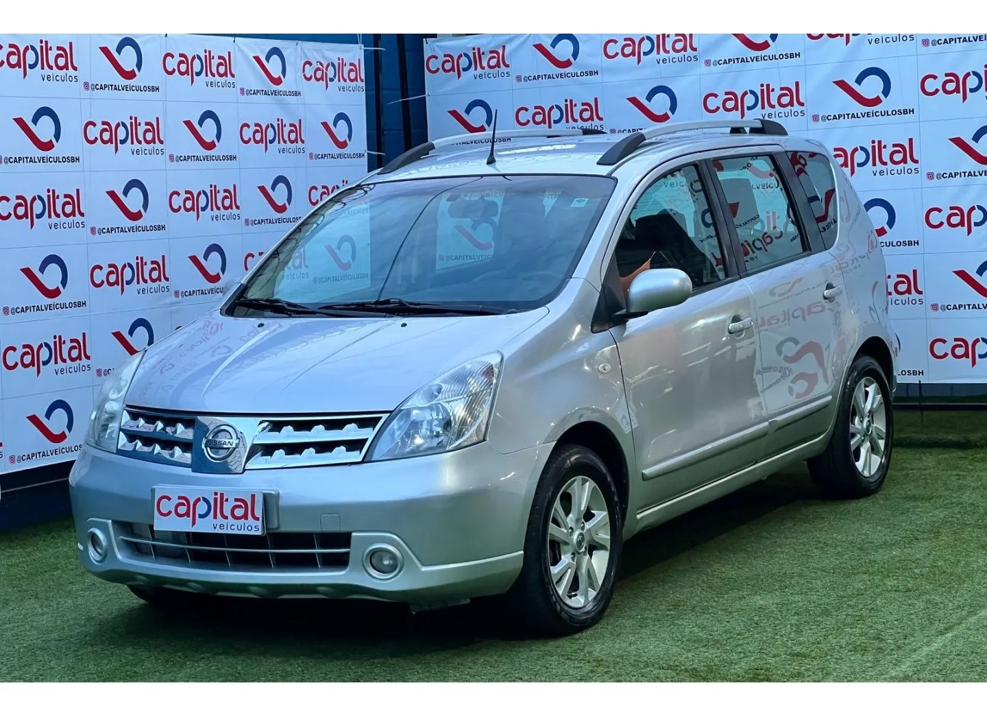 Nissan Livina 1.8 Sl 16v Flex 4p Automático