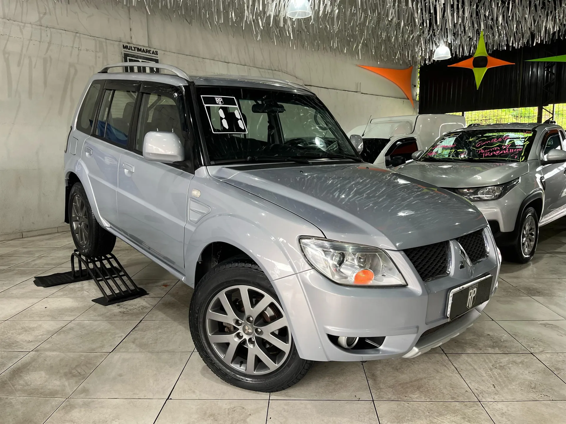 Mitsubishi Pajero Tr4 4x4 (aut) Flex