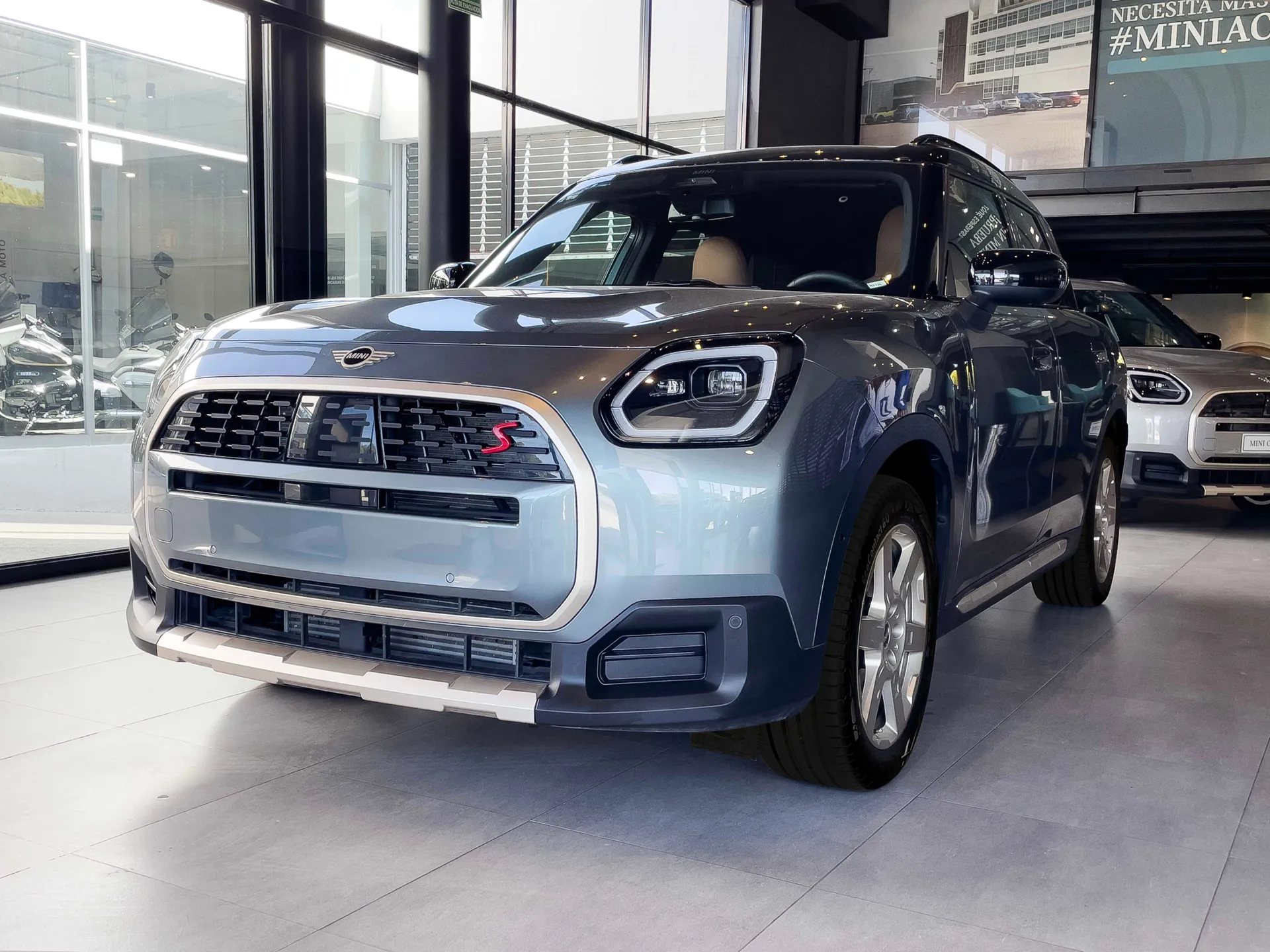 Mini Countryman 2025 5p S All4 L4/2.0/t Aut