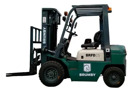 Autoelevador Brumby 2,5 Tn Torre 4,5m - Diesel Xinchai