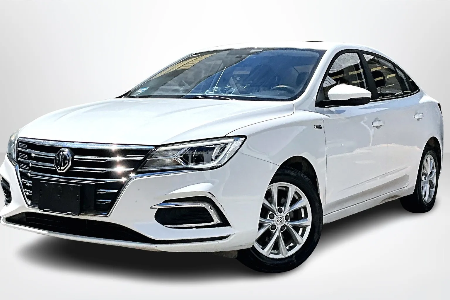 Mg Mg5 2022