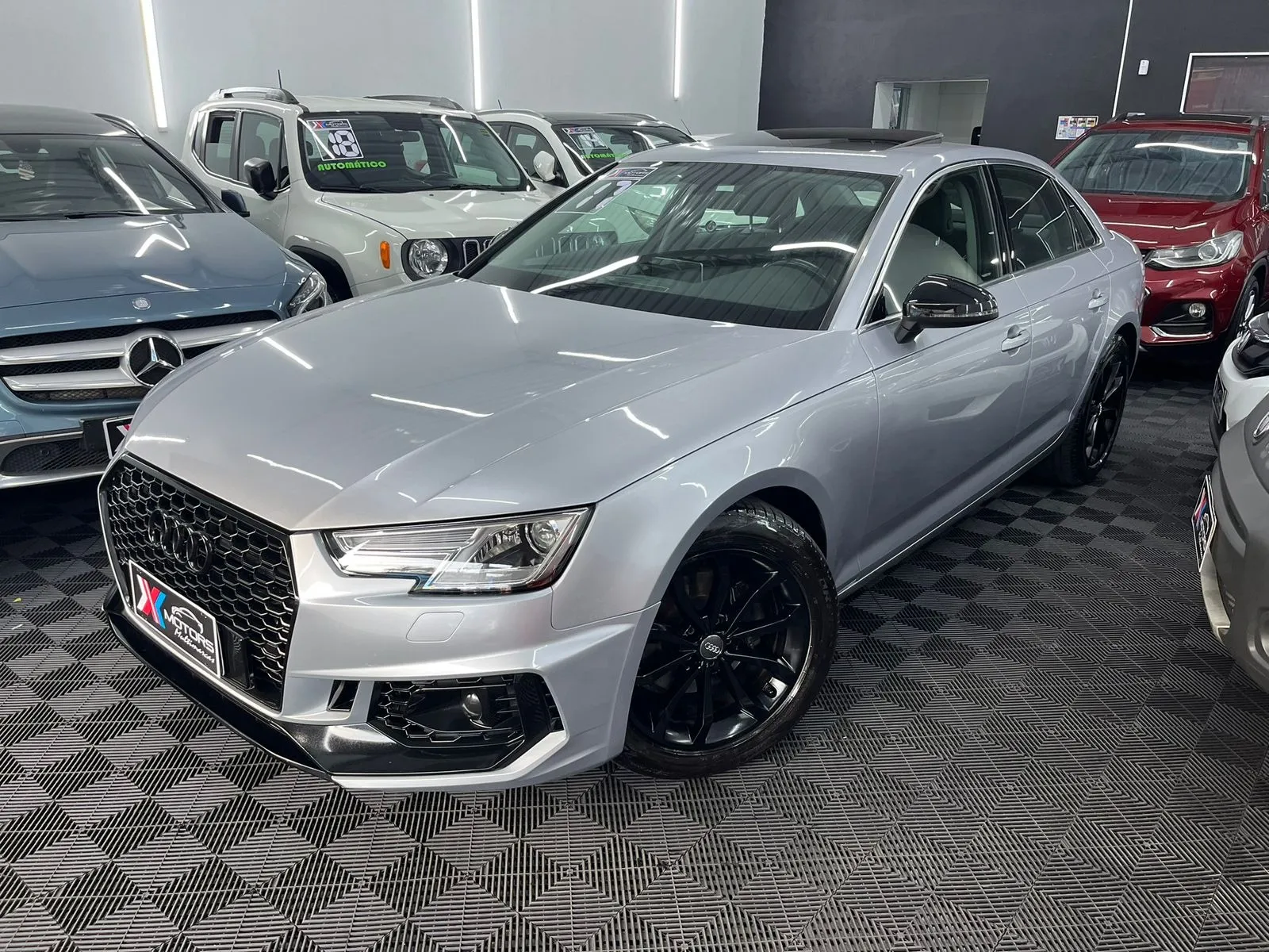 Audi A4 2.0 Tfsi Launch Edition S-tronic 4p