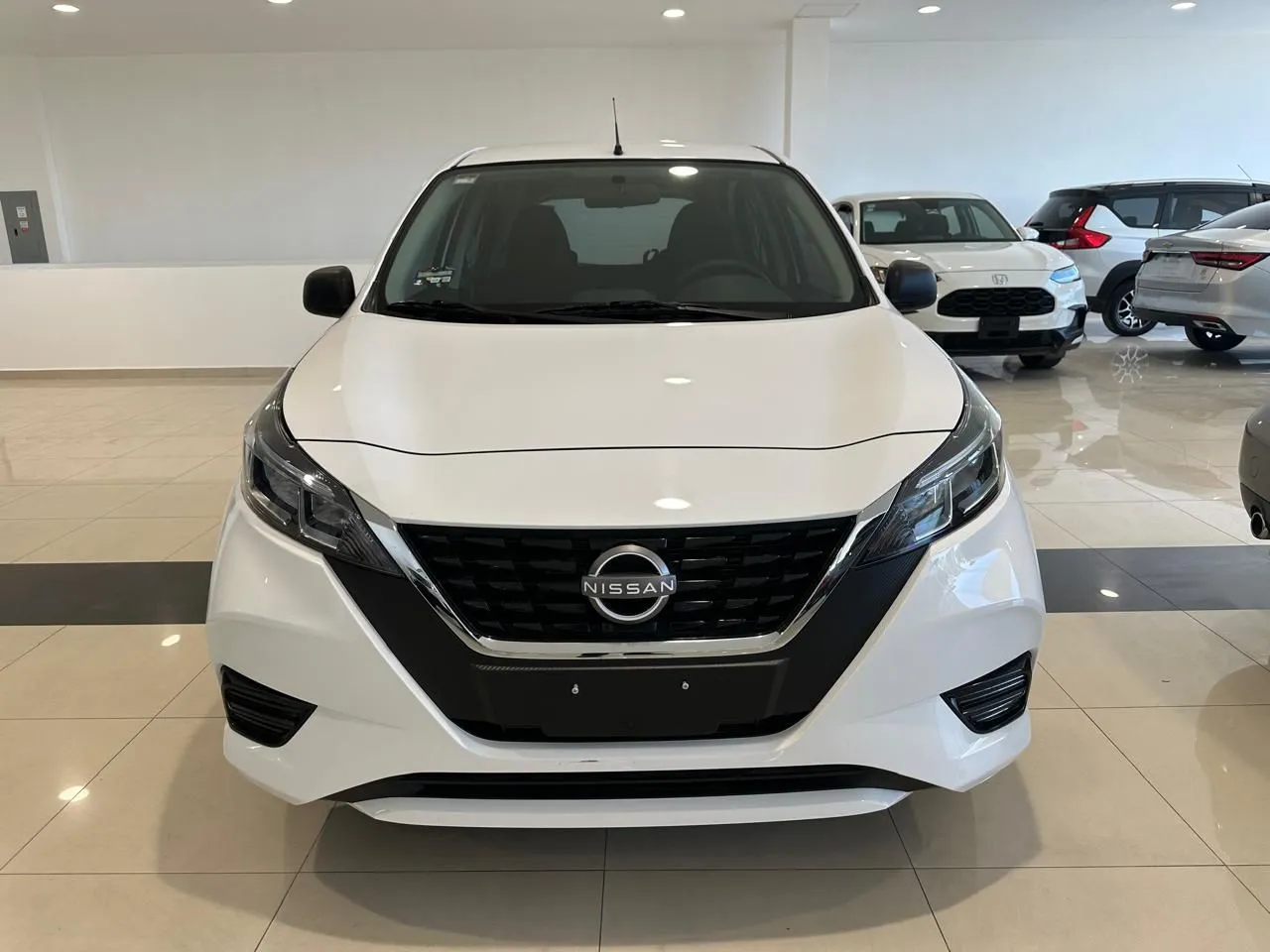 Nissan March 2024