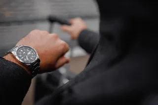 Rolex vs Omega: ¿Qué reloj de lujo es mejor?