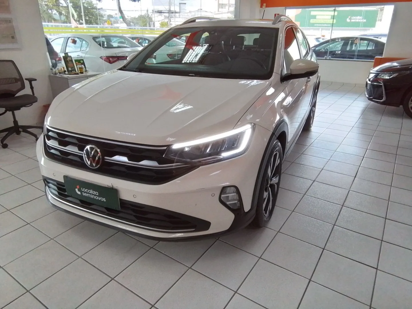 Volkswagen Nivus 1.0 200 Tsi Total Flex Highline Automático