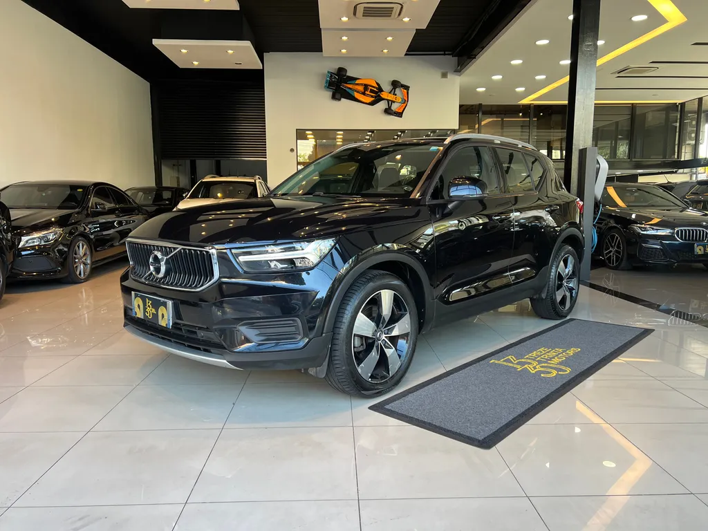 Volvo Xc40 Momentum Único Dono