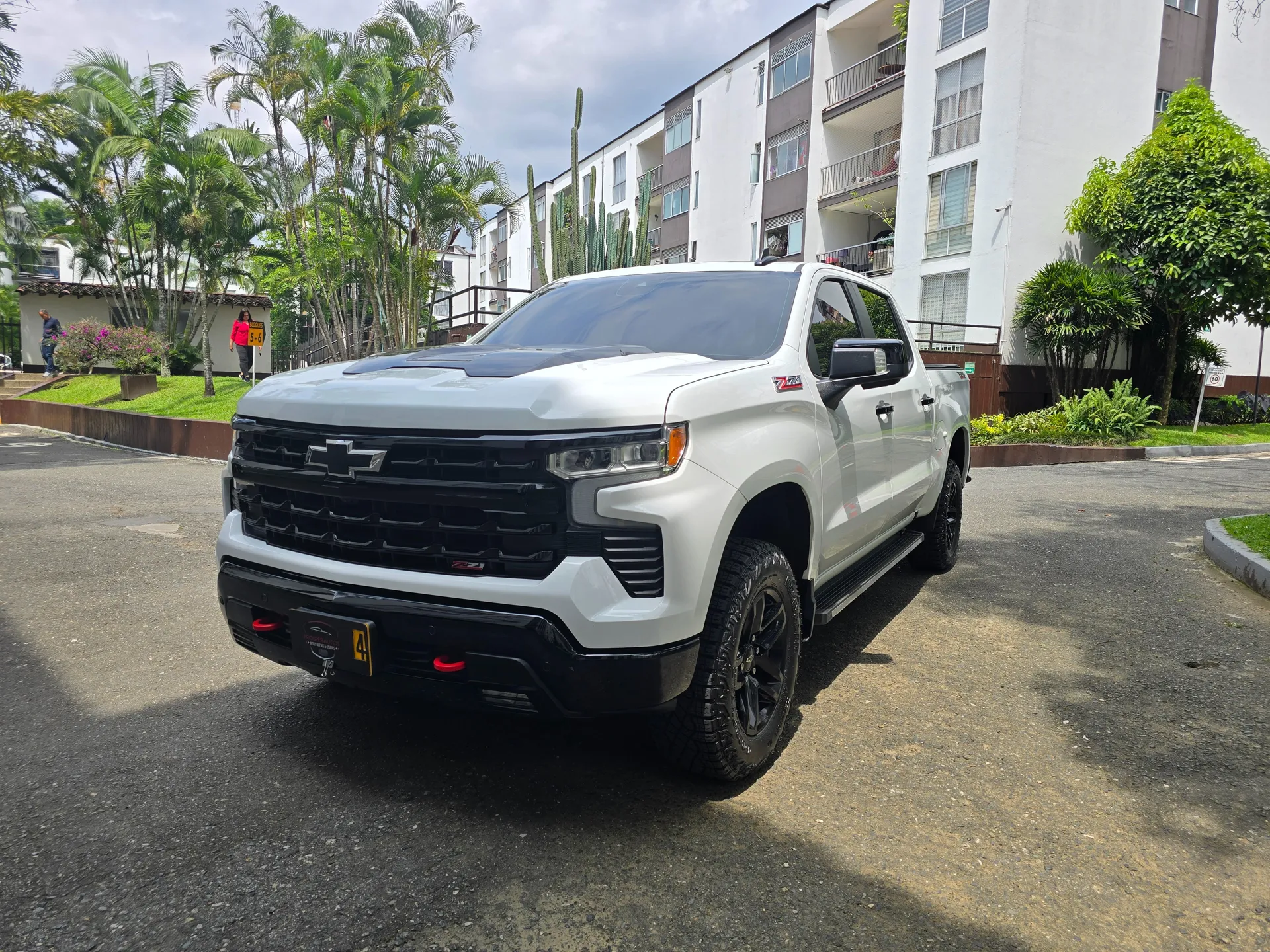 Chevrolet Silverado 5.3 Z71 4x4 At