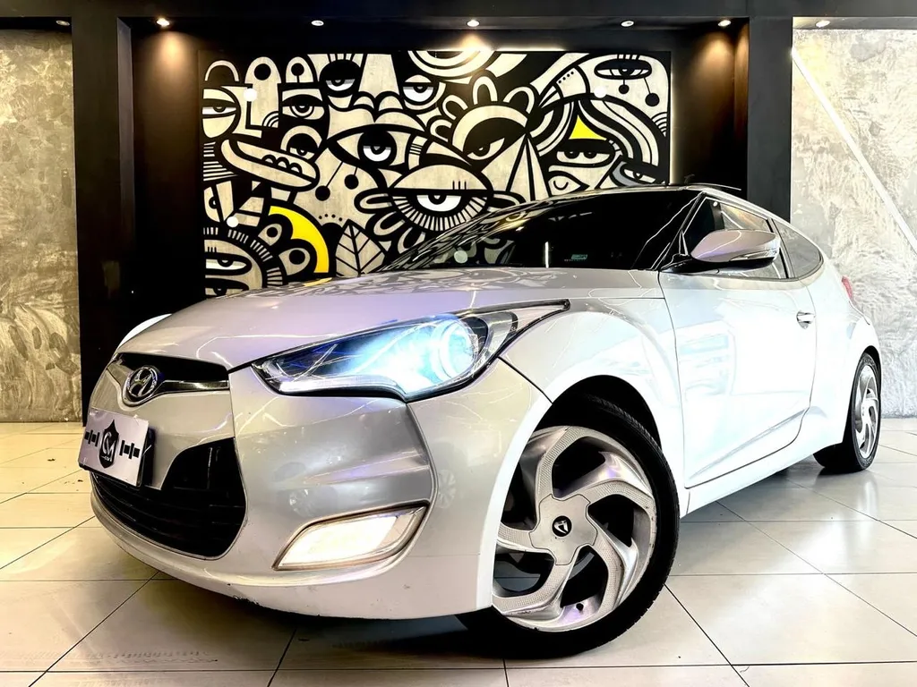 Hyundai Veloster Gasolina Automático