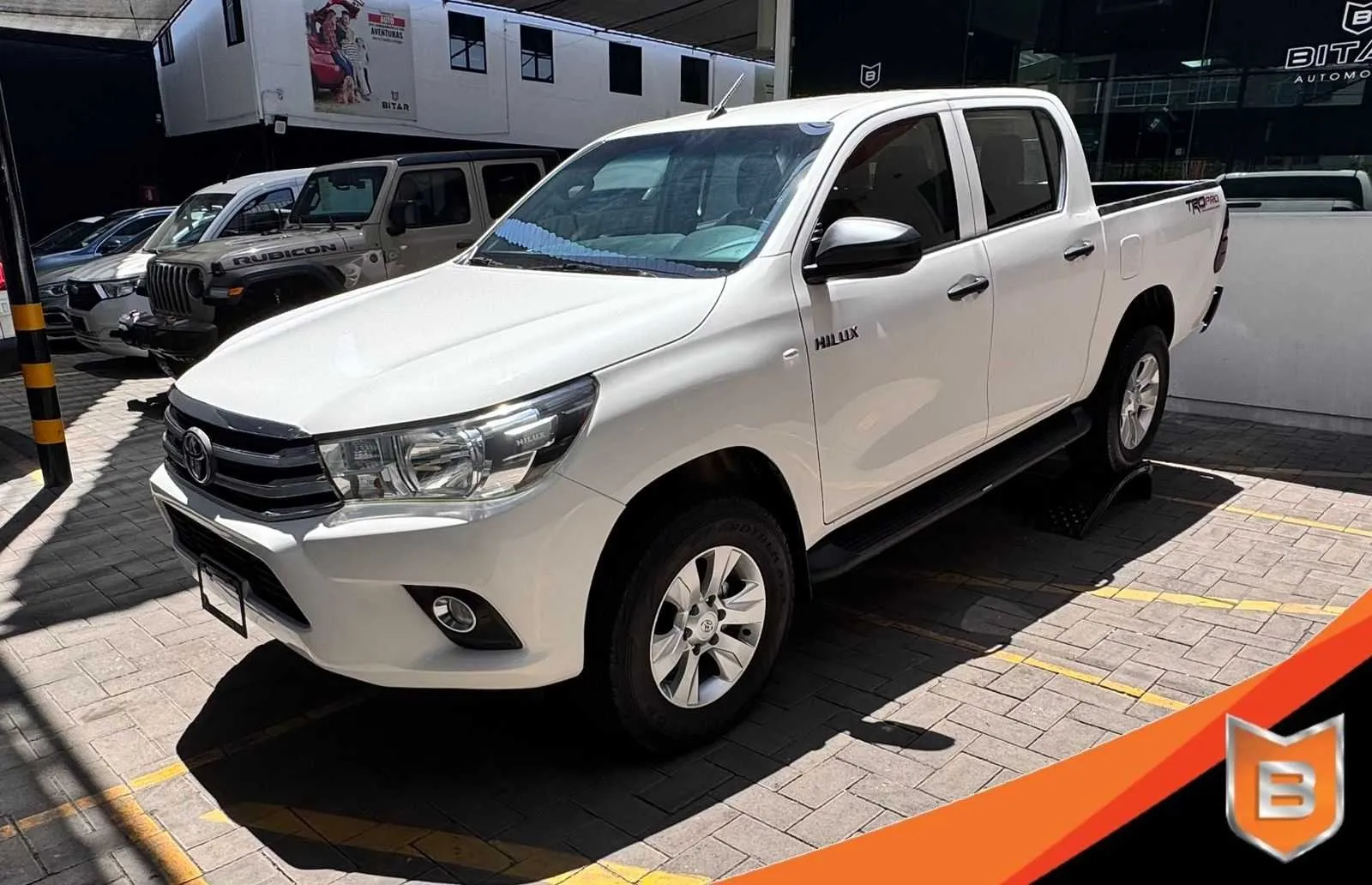 Toyota Hilux 2.7 Cabina Doble Base Mt