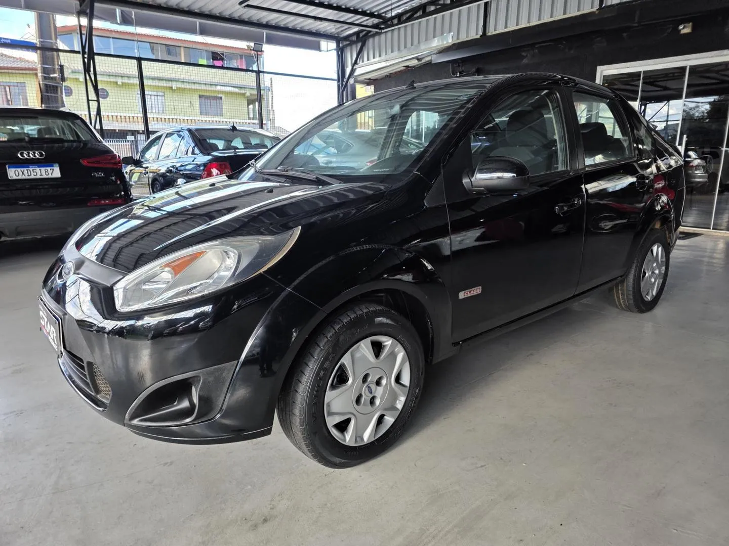 Ford Fiesta Sedan 1.6 Flex 2013