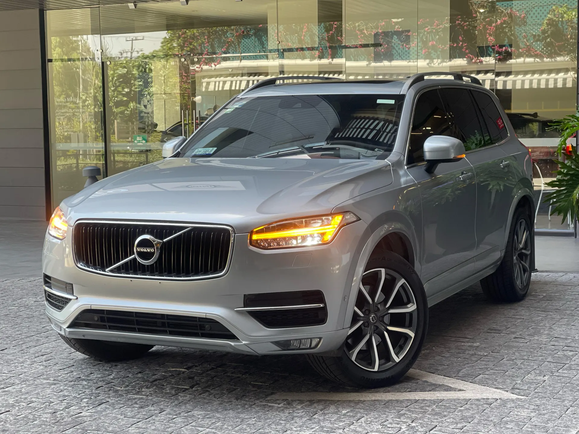 Volvo Xc90 2.0 T6 Momentum Awd 7 Pas. At