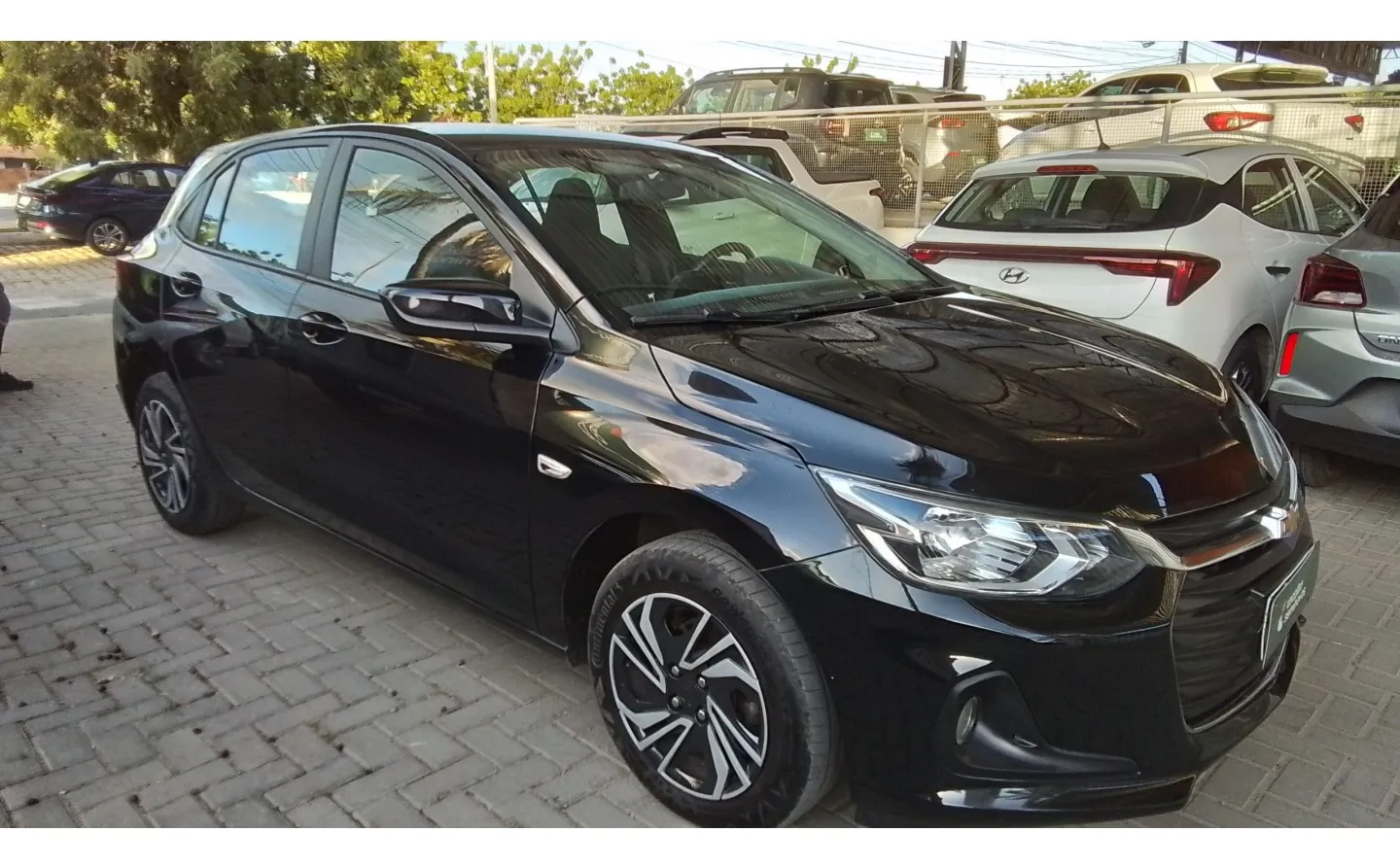Chevrolet Onix 1.0 Flex Lt Manual