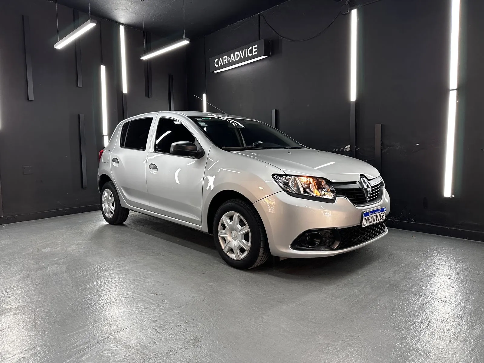 Renault Sandero 1.6 8v Expression Pack L15
