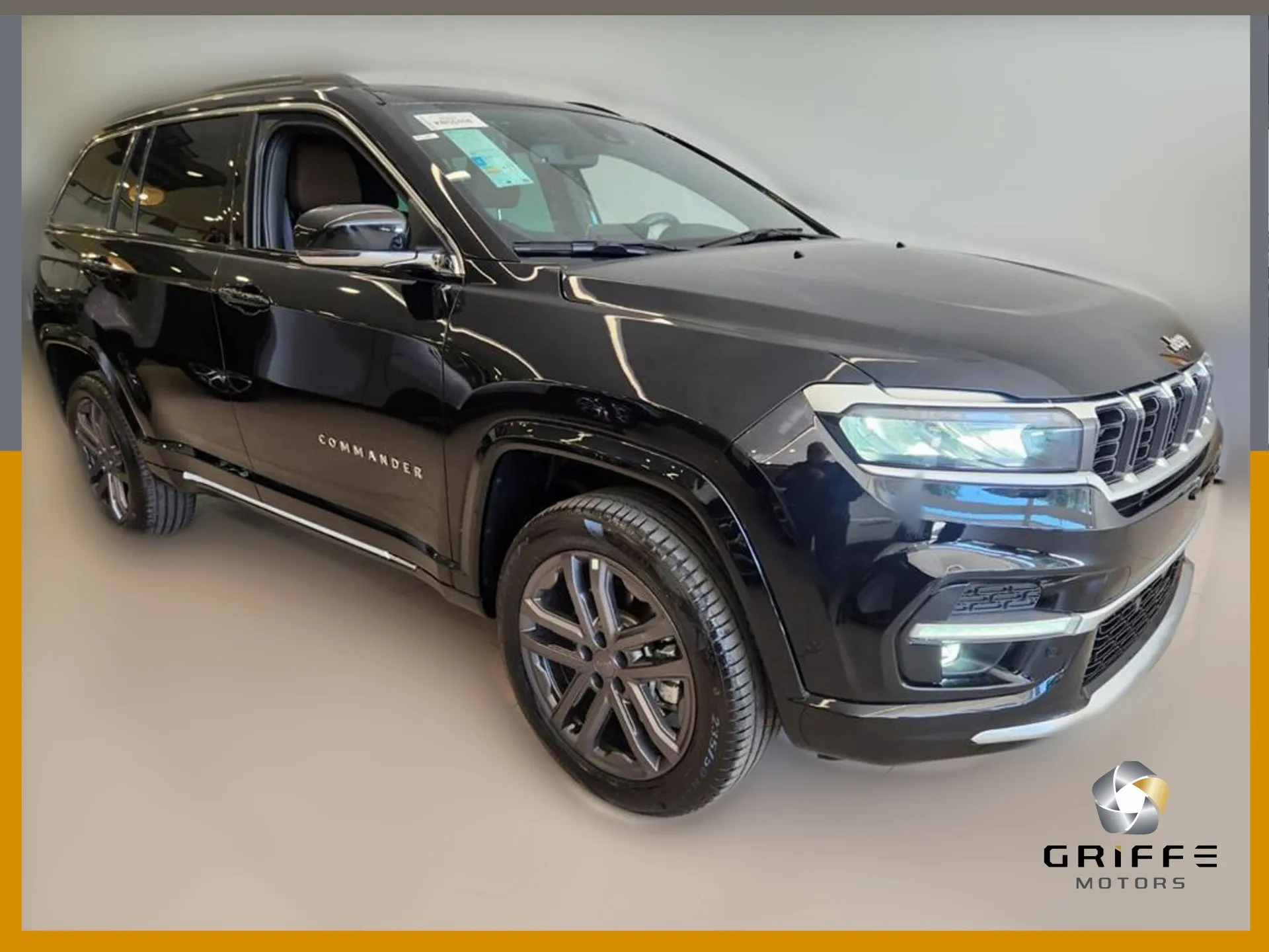 Jeep Commander 2.2 Turbo Diesel Overland At9