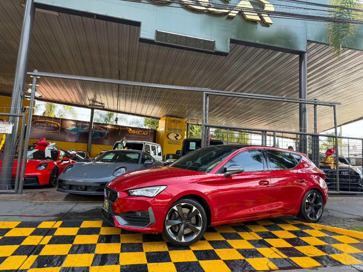 Cupra Leon 245 2022  