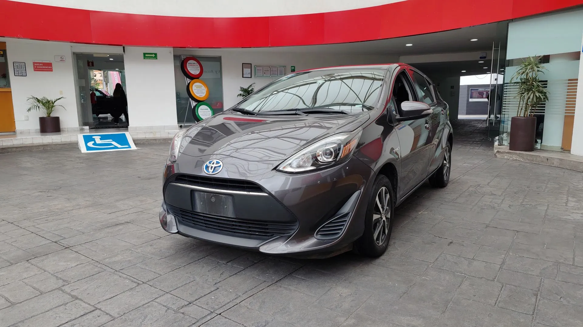 Toyota Prius 2018