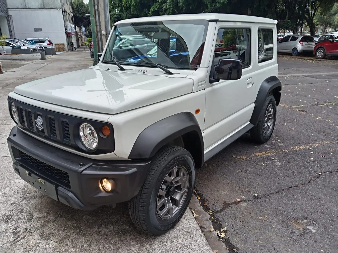 Suzuki Jimny 2023