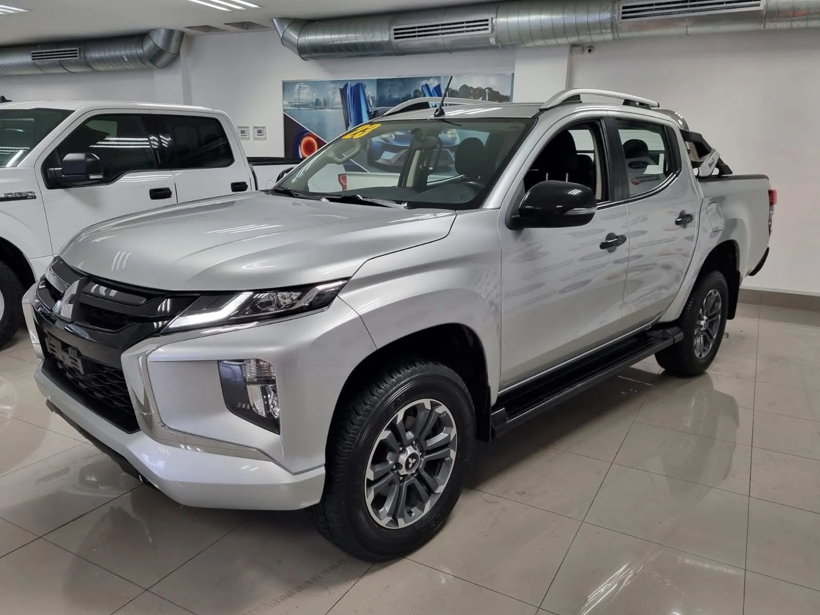 Mitsubishi L200 2.4 Cd Glx 4x4 Mt