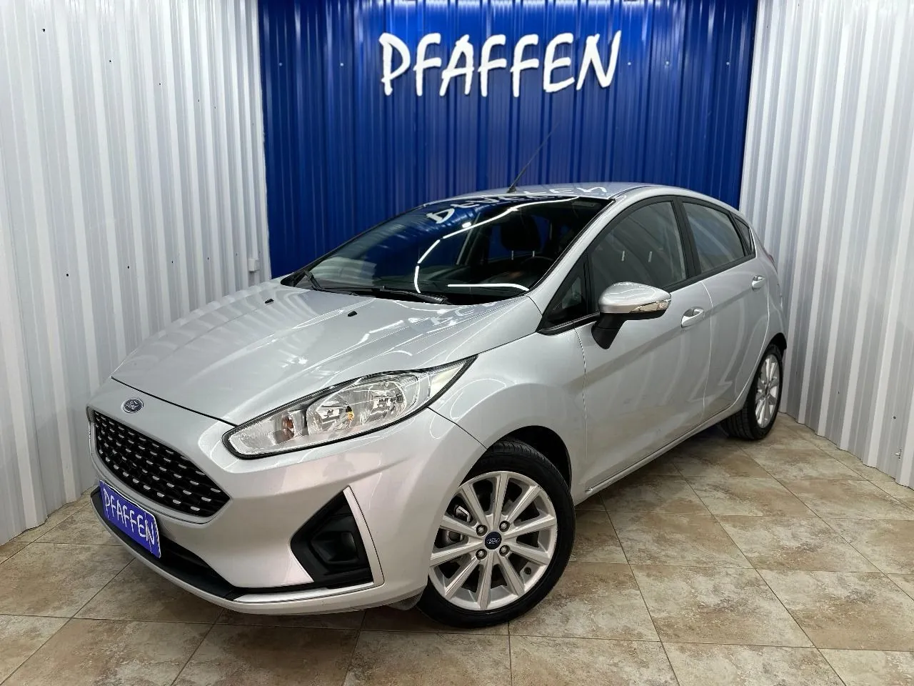 Ford Fiesta Kinetic 1.6 Se 120cv Pfaffen Autos
