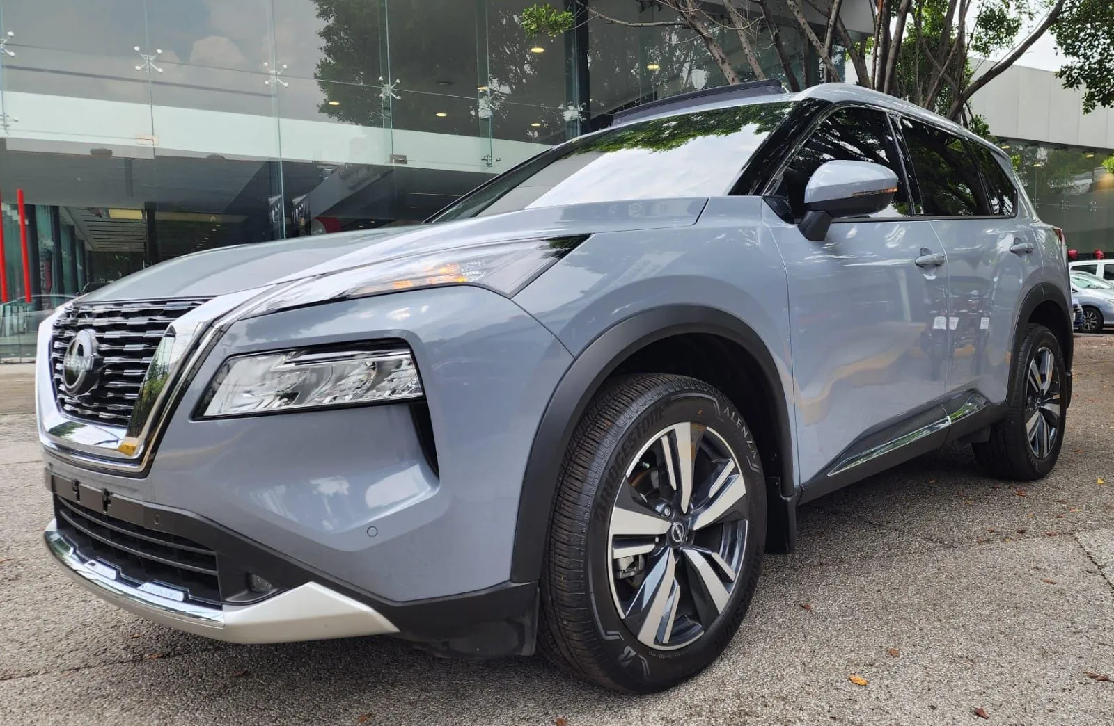 Nissan X-trail 2025